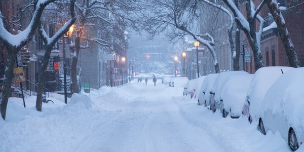 How To Stay Safe in Extreme Cold: 15 Simple and Effective Strategies